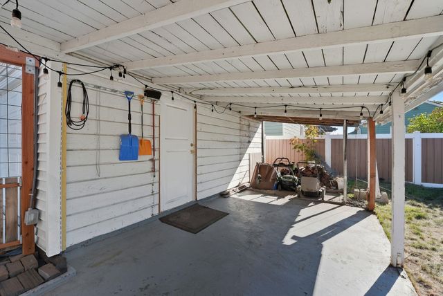 2521 W Walton Ave, Spokane, WA 99205