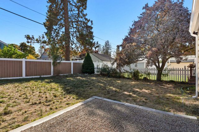 2521 W Walton Ave, Spokane, WA 99205