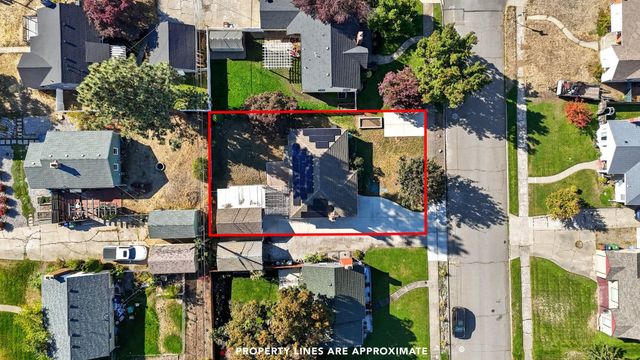 2521 W Walton Ave, Spokane, WA 99205