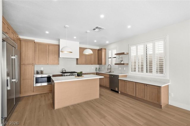 1762 Clearwater Canyon Drive, Henderson, NV 89012