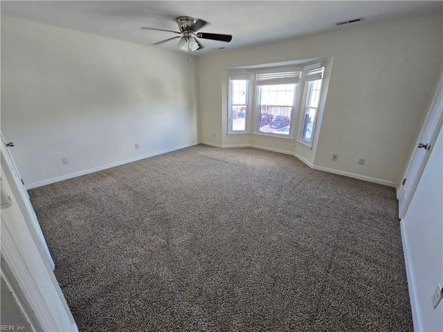 166 Majestic CIR, Virginia Beach, VA 23452