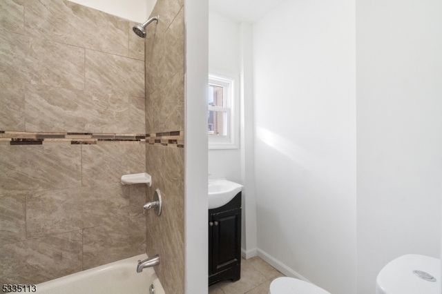 30 Grace St, Irvington Twp., NJ 07111