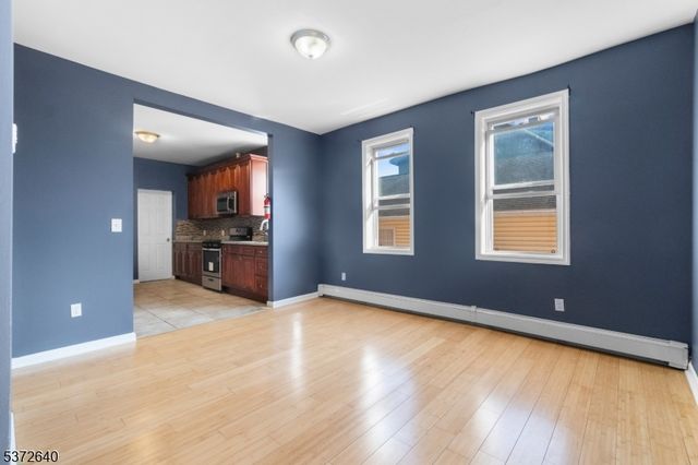 30 Grace St, Irvington Twp., NJ 07111