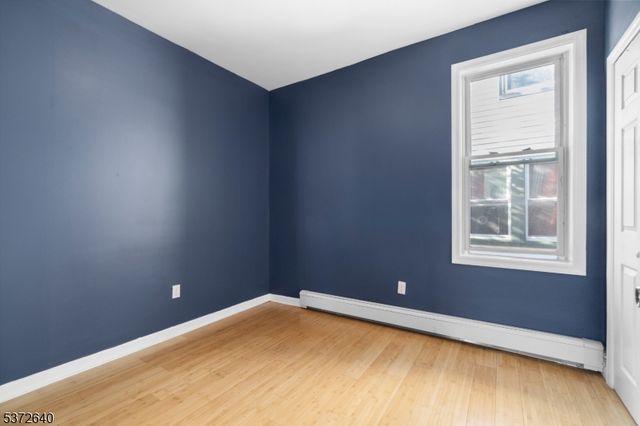 30 Grace St, Irvington Twp., NJ 07111