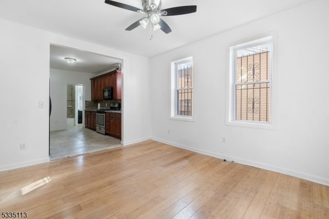 30 Grace St, Irvington Twp., NJ 07111