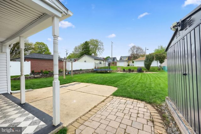17 N 3RD ST, Mount Wolf, PA 17347