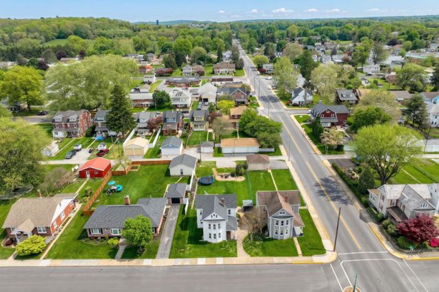 17 N 3RD ST, Mount Wolf, PA 17347
