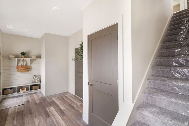 7213 S RAMANEE DR, Midvale, UT 84047