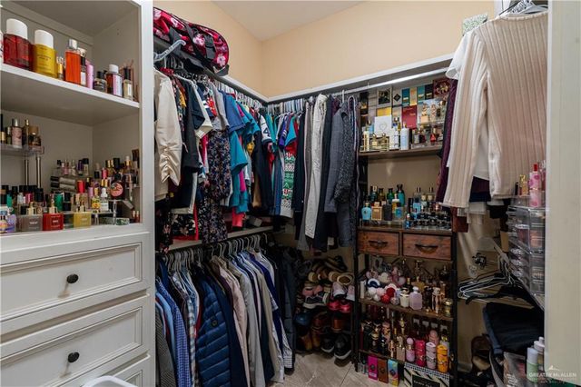 2017 Glendale Drive, Edinburg, TX 78541