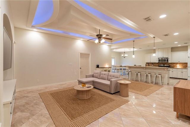 2017 Glendale Drive, Edinburg, TX 78541