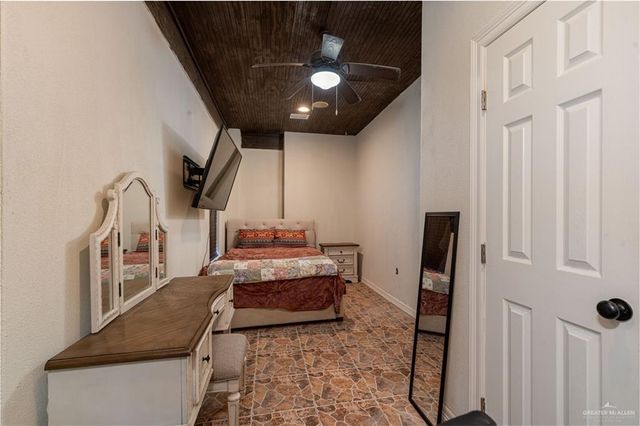 2017 Glendale Drive, Edinburg, TX 78541