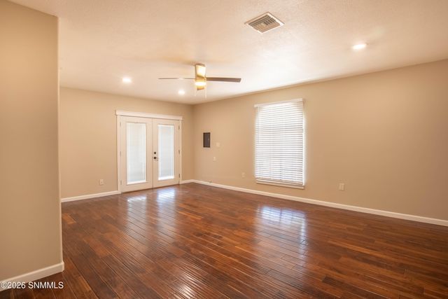 5129 N Valley Drive, Las Cruces, NM 88007