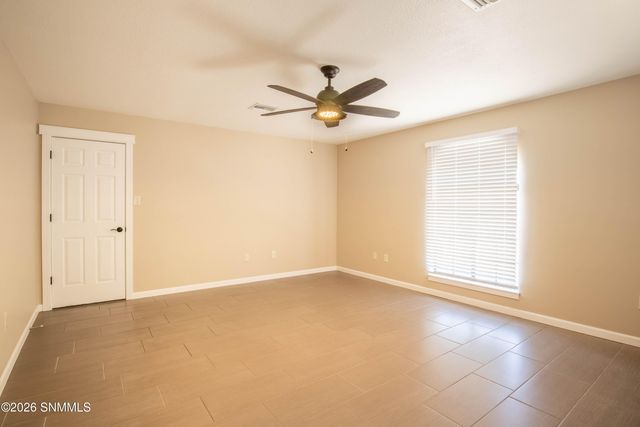 5129 N Valley Drive, Las Cruces, NM 88007