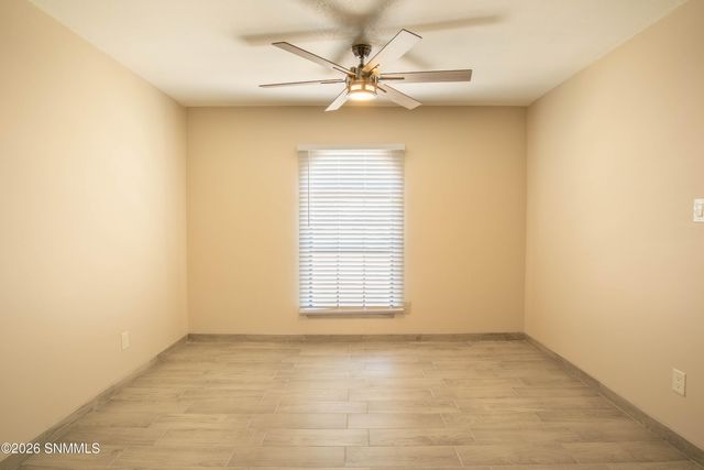 5129 N Valley Drive, Las Cruces, NM 88007
