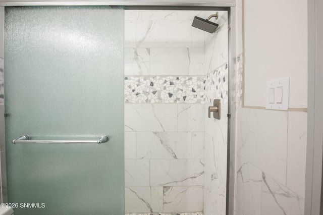 5129 N Valley Drive, Las Cruces, NM 88007