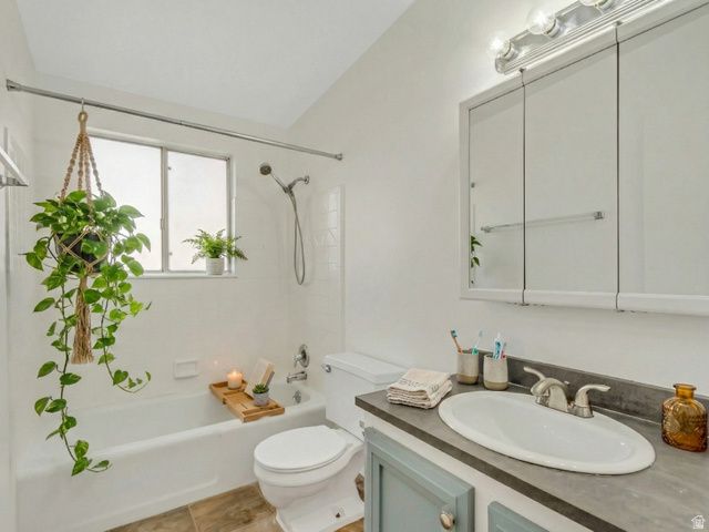 222 W CENTER ST, Midvale, UT 84047