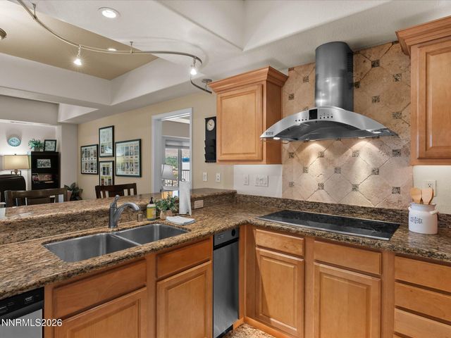 200 W 2nd Street 1406, Reno, NV 89501