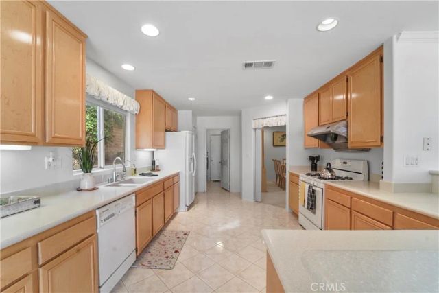 27922 Bridlewood Drive, Castaic, CA 91384