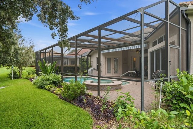 1041 W Beagle Run Loop, Hernando, FL 34442