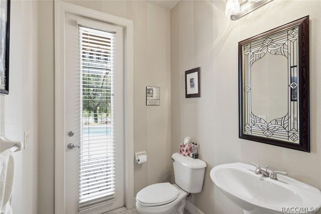 1041 W Beagle Run Loop, Hernando, FL 34442
