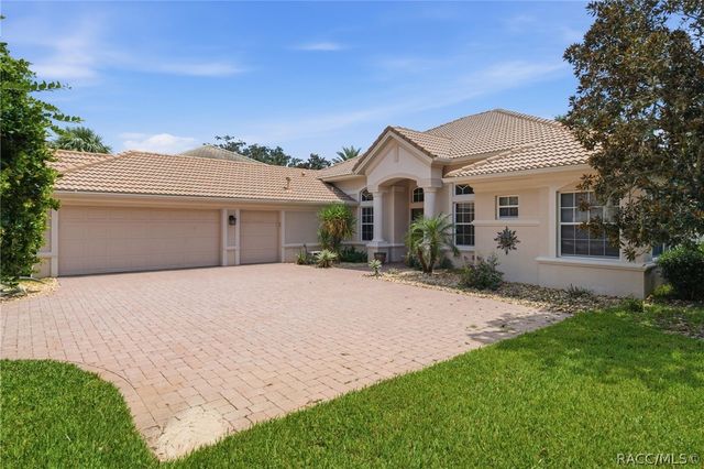 1041 W Beagle Run Loop, Hernando, FL 34442