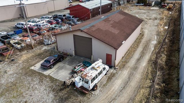 34233 Michigan Avenue, Wayne, MI 48184