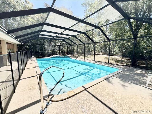 604 W Massachusetts Street, Hernando, FL 34442