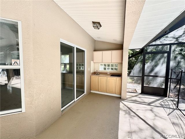 604 W Massachusetts Street, Hernando, FL 34442