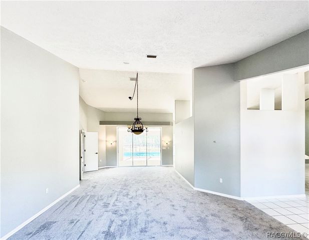 604 W Massachusetts Street, Hernando, FL 34442