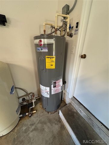 604 W Massachusetts Street, Hernando, FL 34442