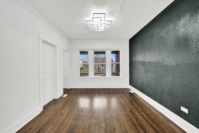 6508 S Claremont Avenue, Chicago, IL 60636