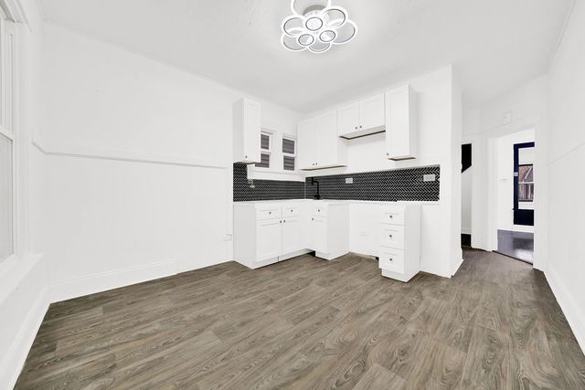 6508 S Claremont Avenue, Chicago, IL 60636