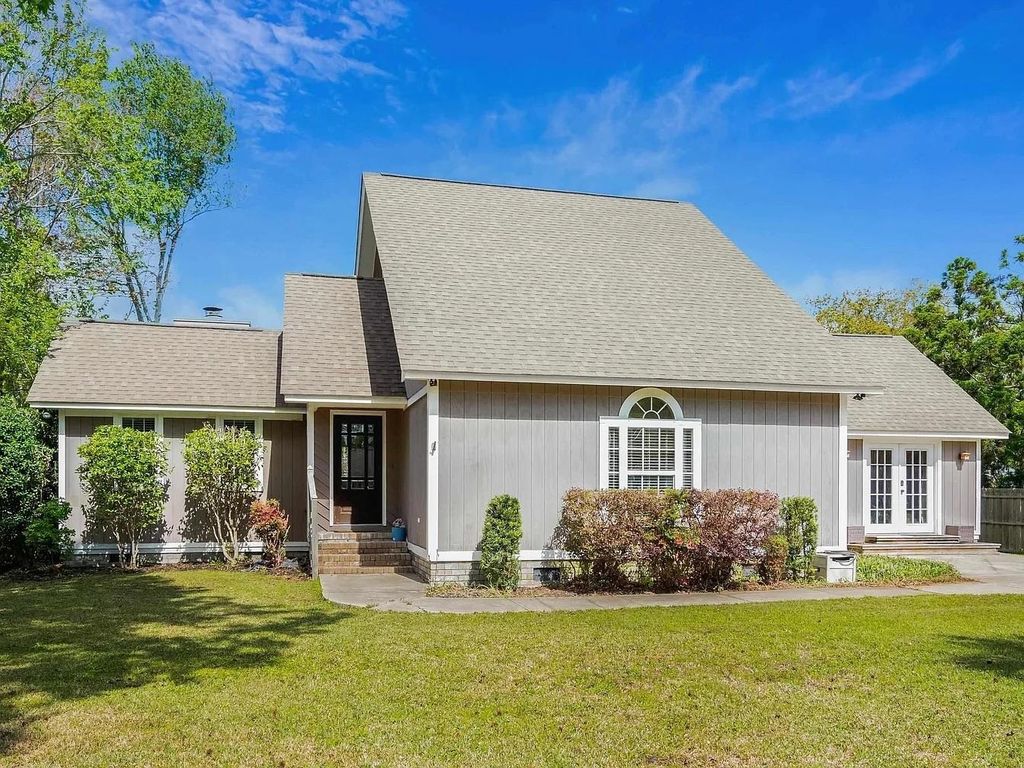 7 Pine Valley Ln., Myrtle Beach, SC 29575 — exterior