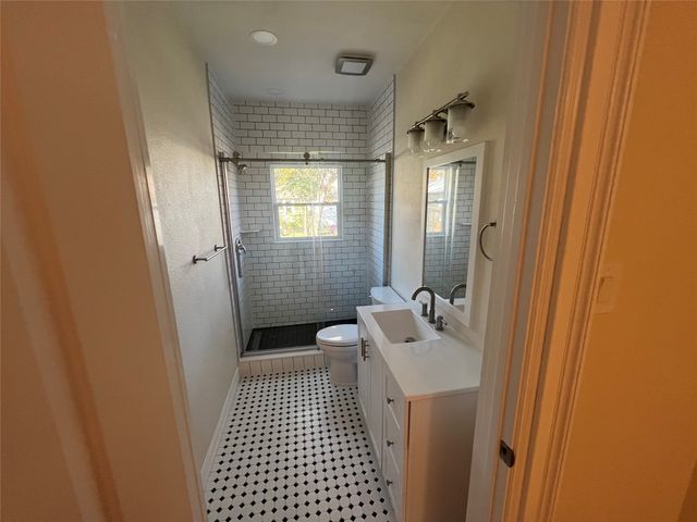 5117 Mission Avenue, Dallas, TX 75206