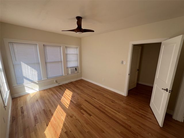 5117 Mission Avenue, Dallas, TX 75206