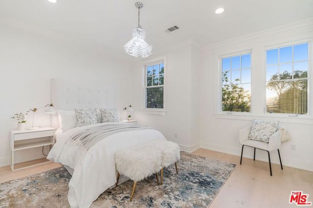 1014 El Medio Avenue, Los Angeles, CA 90272