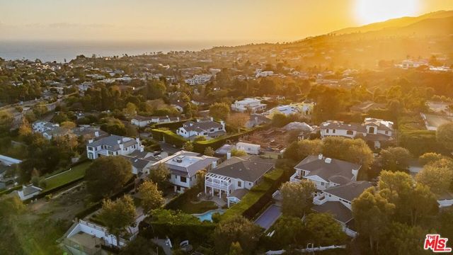 1014 El Medio Avenue, Los Angeles, CA 90272