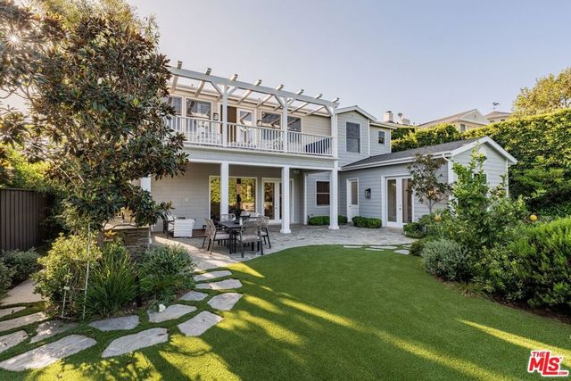 1014 El Medio Avenue, Los Angeles, CA 90272