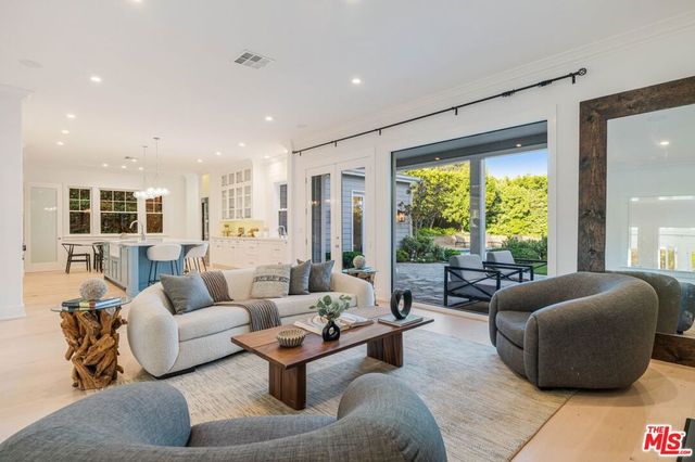 1014 El Medio Avenue, Los Angeles, CA 90272