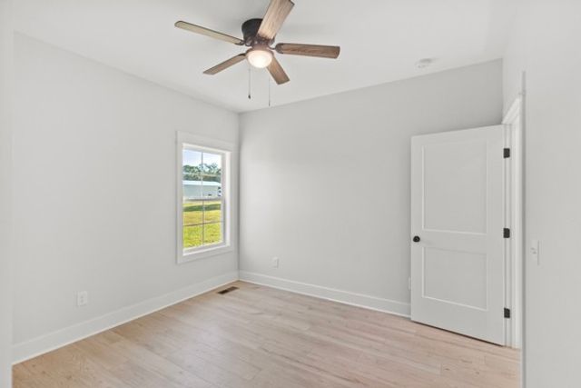 1030 Hanestown Rd, Lafayette, TN 37083