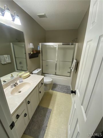 2636 Shady Bank, Northport, AL 35473