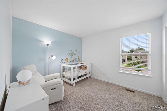 1932 Maryland Oaks Circle, Maryland Heights, MO 63146