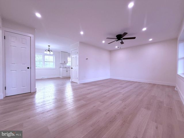 1821 E MAIN ST, Millville, NJ 08332