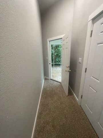 320 W 6th Street, Bonham, TX 75418