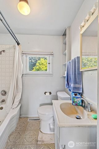 516 S Trenton Street, Seattle, WA 98108