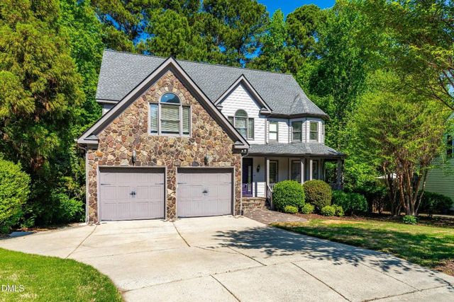 128 Wheatsbury Drive, Cary, NC 27513