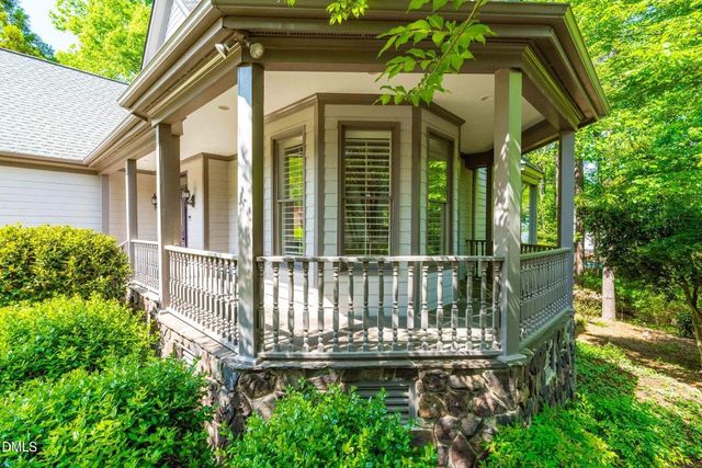 128 Wheatsbury Drive, Cary, NC 27513