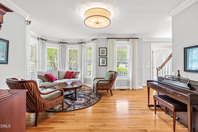 128 Wheatsbury Drive, Cary, NC 27513