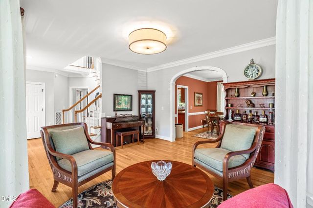 128 Wheatsbury Drive, Cary, NC 27513