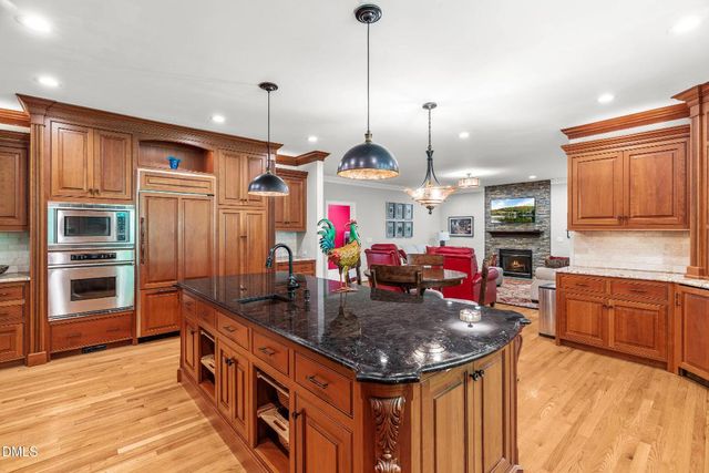 128 Wheatsbury Drive, Cary, NC 27513